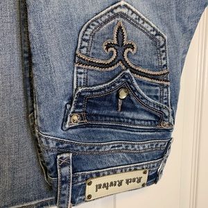Rock Revival Jeans Rhinestone Buttons & Embroidery